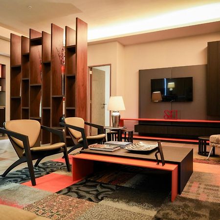 Metria Hotel 莱昂 外观 照片 The interior of the lounge